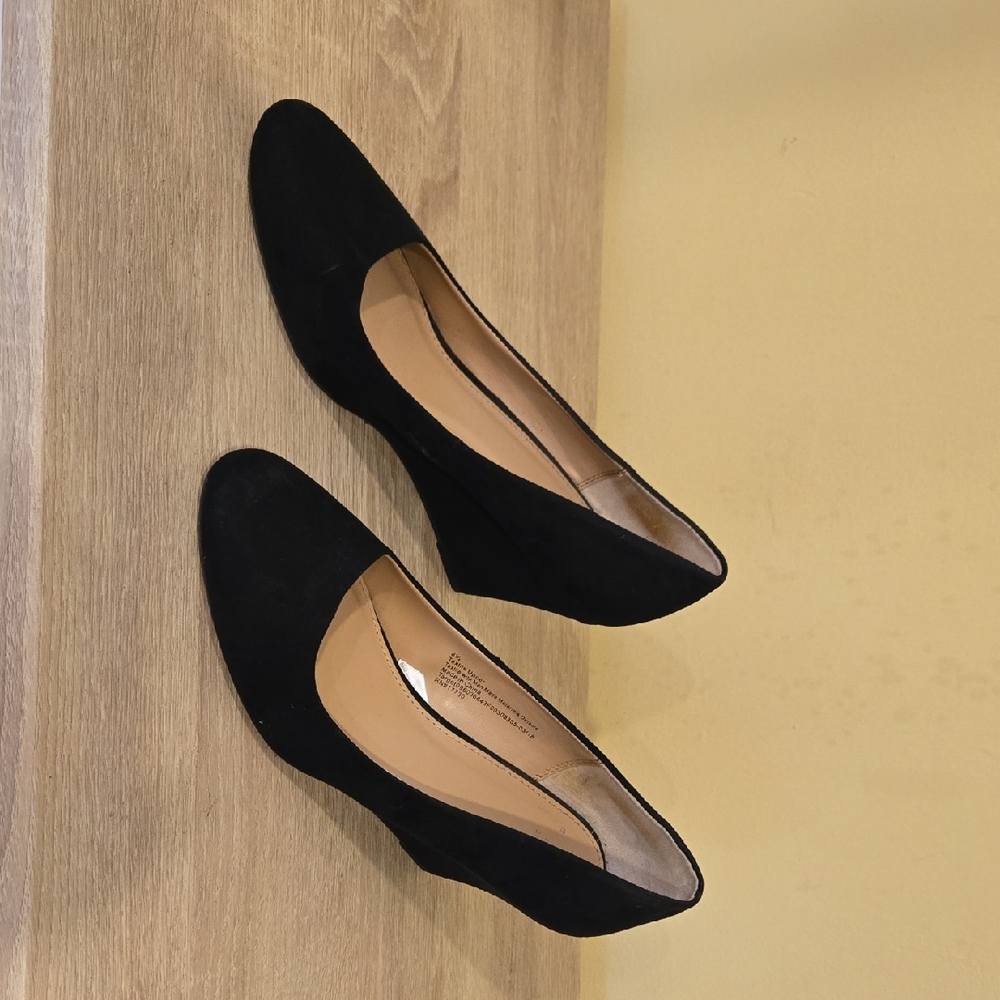 Elegant Black Women's Shoes